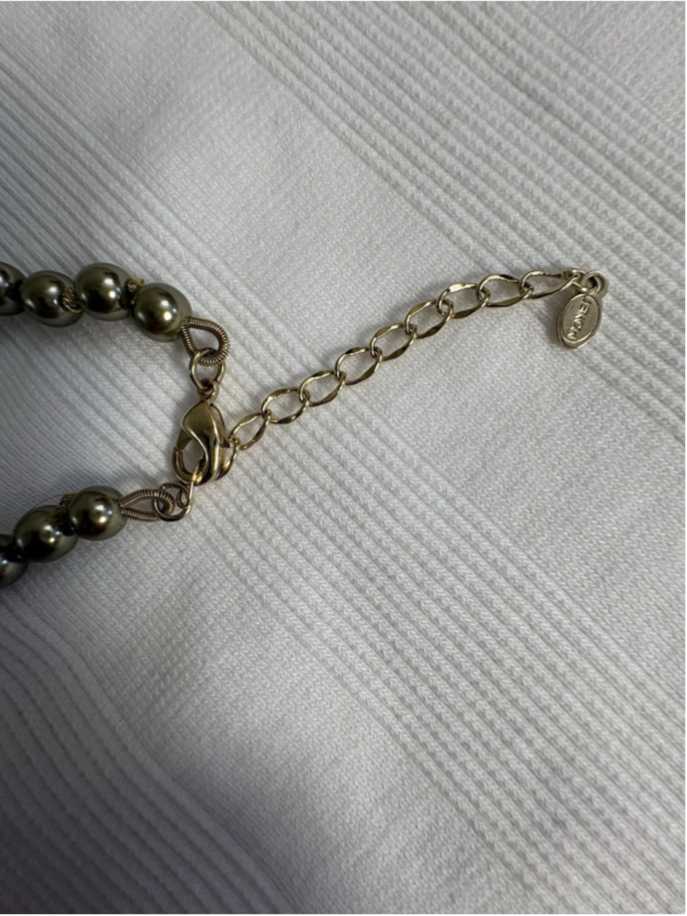 Vintage Monet Pearl Statement Necklace Crystal Drop Gold Tone 16-18” - Picture 8 of 8